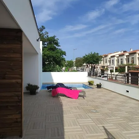 La Libertad 1 *